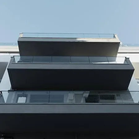Id Residences 302